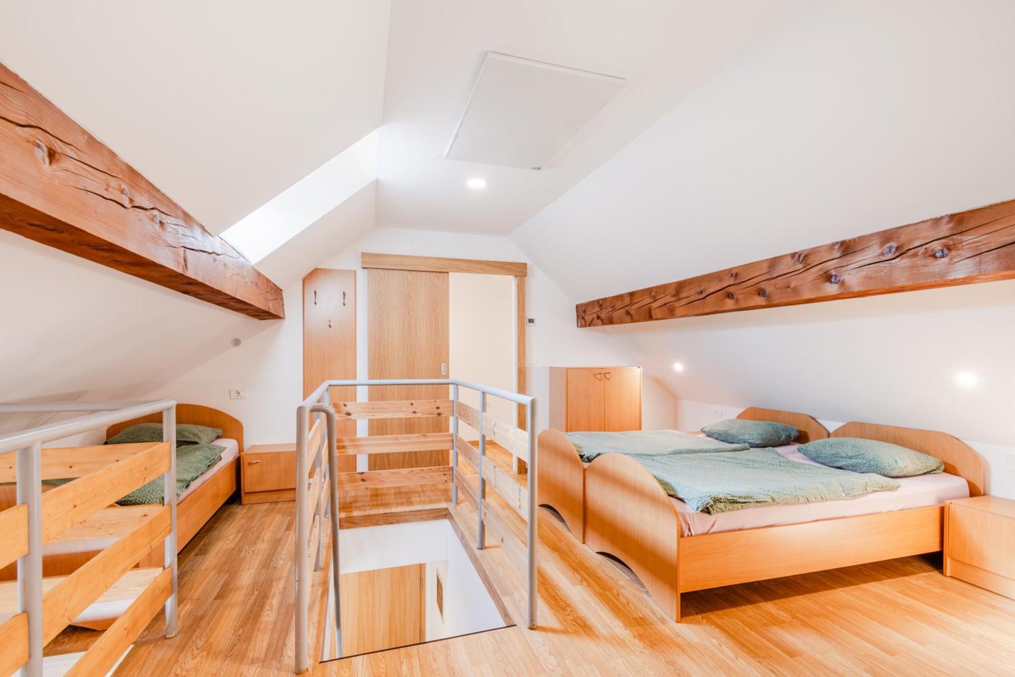 Apartments Skok With Rafting And Free Parking Bovec Szoba fotó