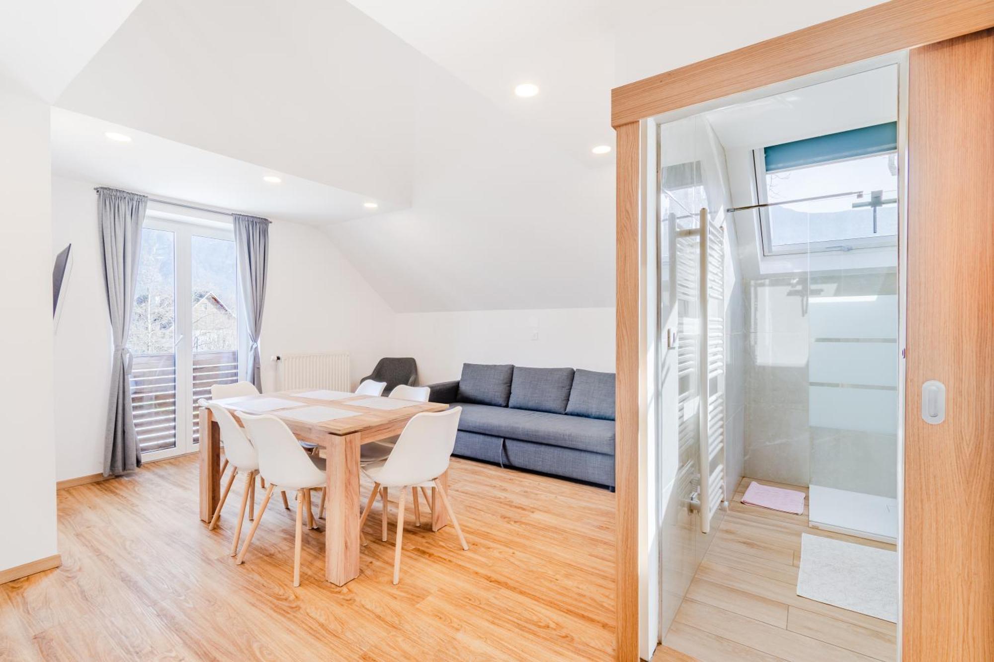 Apartments Skok With Rafting And Free Parking Bovec Szoba fotó