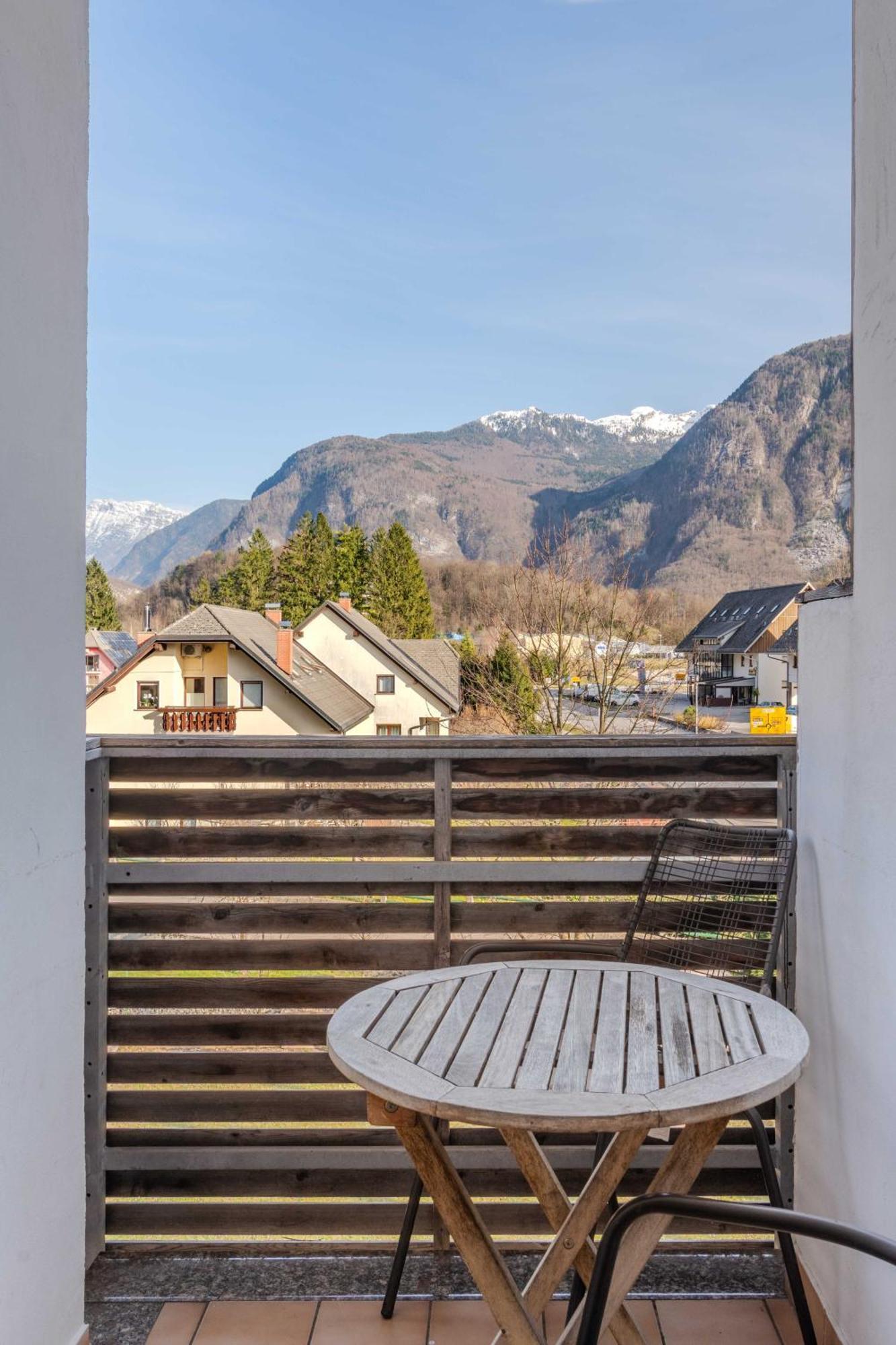 Apartments Skok With Rafting And Free Parking Bovec Szoba fotó